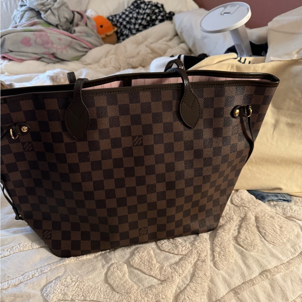 Large checkered tote